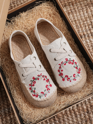 Cactus Rose | Embroidered Linen Boat Shoe