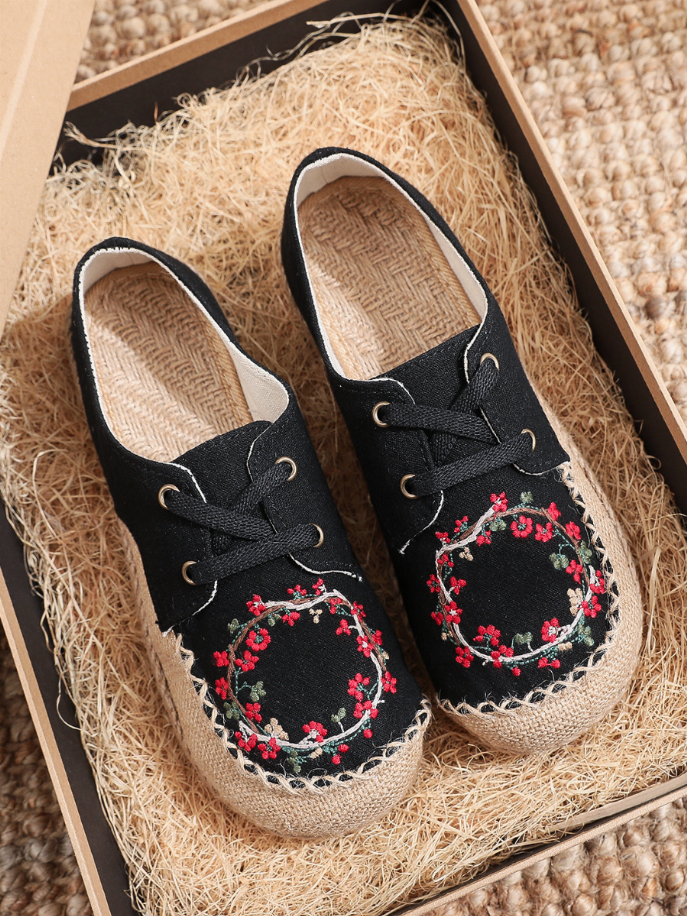 Cactus Rose | Embroidered Linen Boat Shoe