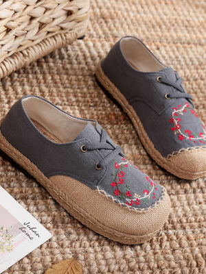 Cactus Rose | Embroidered Linen Boat Shoe
