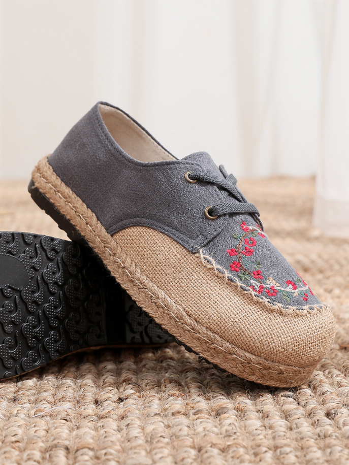 Cactus Rose | Embroidered Linen Boat Shoe