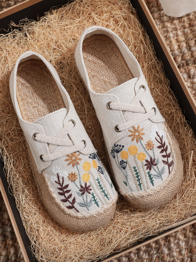 Cactus Rose | Embroidered Linen Boat Shoe