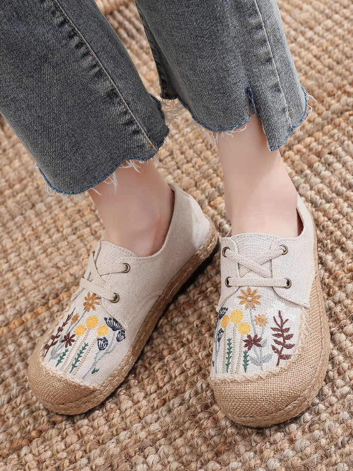 Cactus Rose | Embroidered Linen Boat Shoe