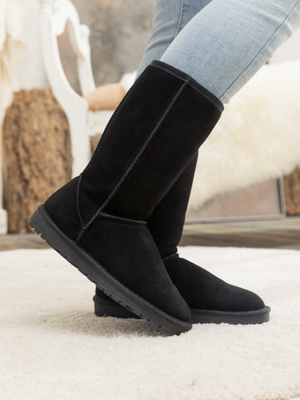 Smaibulun Ugg | Signature Faux Fur-Lined Suede Boot