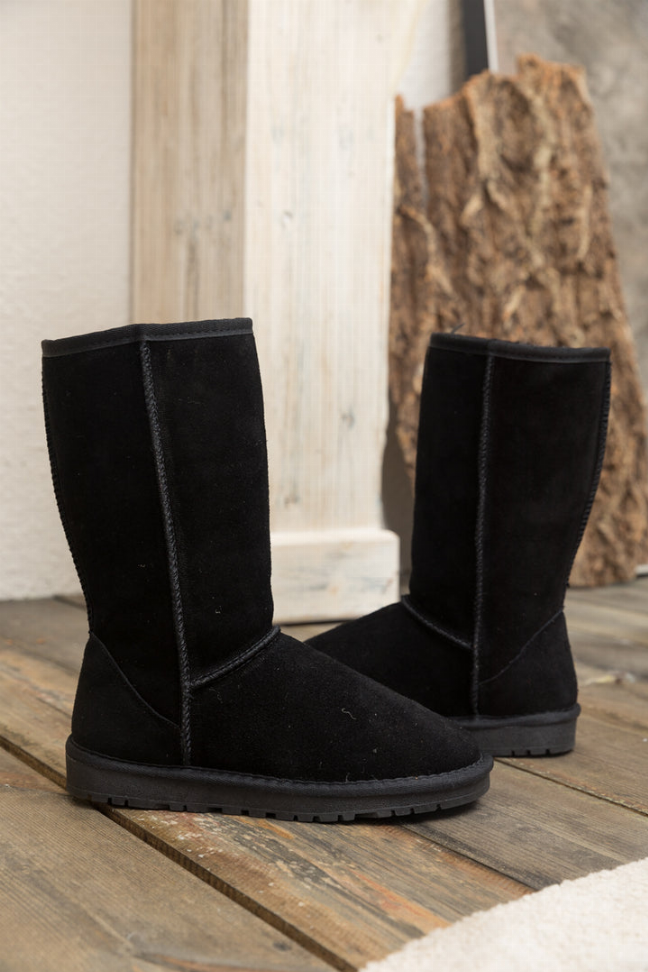 Smaibulun Ugg | Signature Faux Fur-Lined Suede Boot