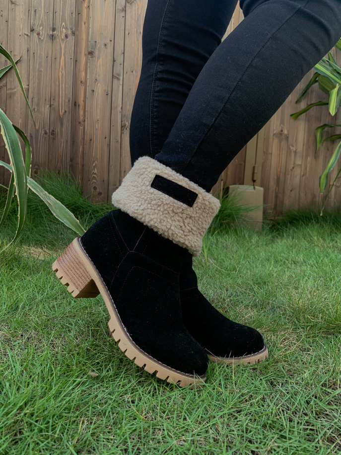 En Bloom | Plush-Lined Fold-Over Boot