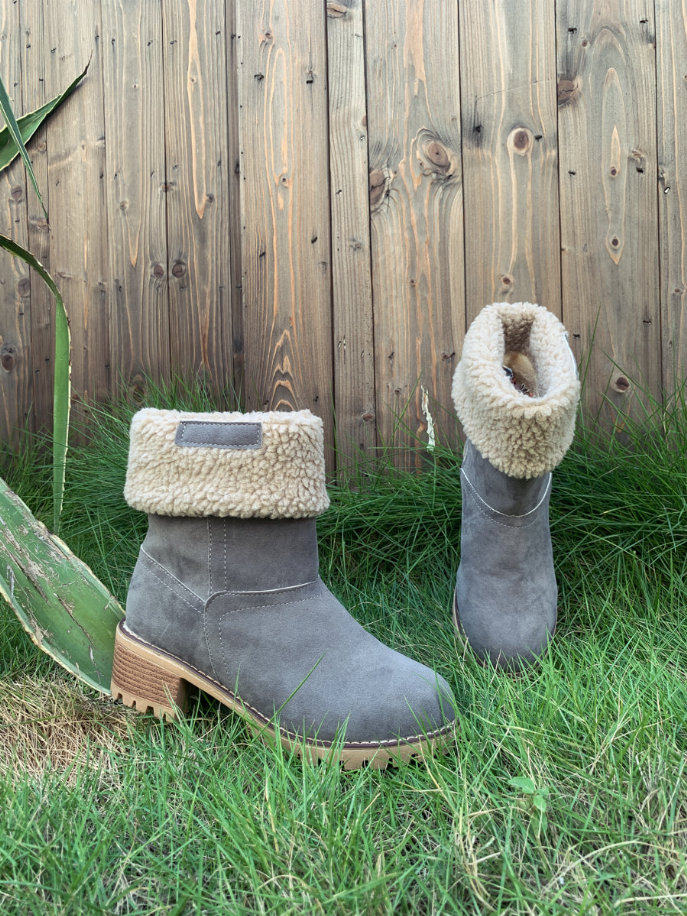 En Bloom | Plush-Lined Fold-Over Boot