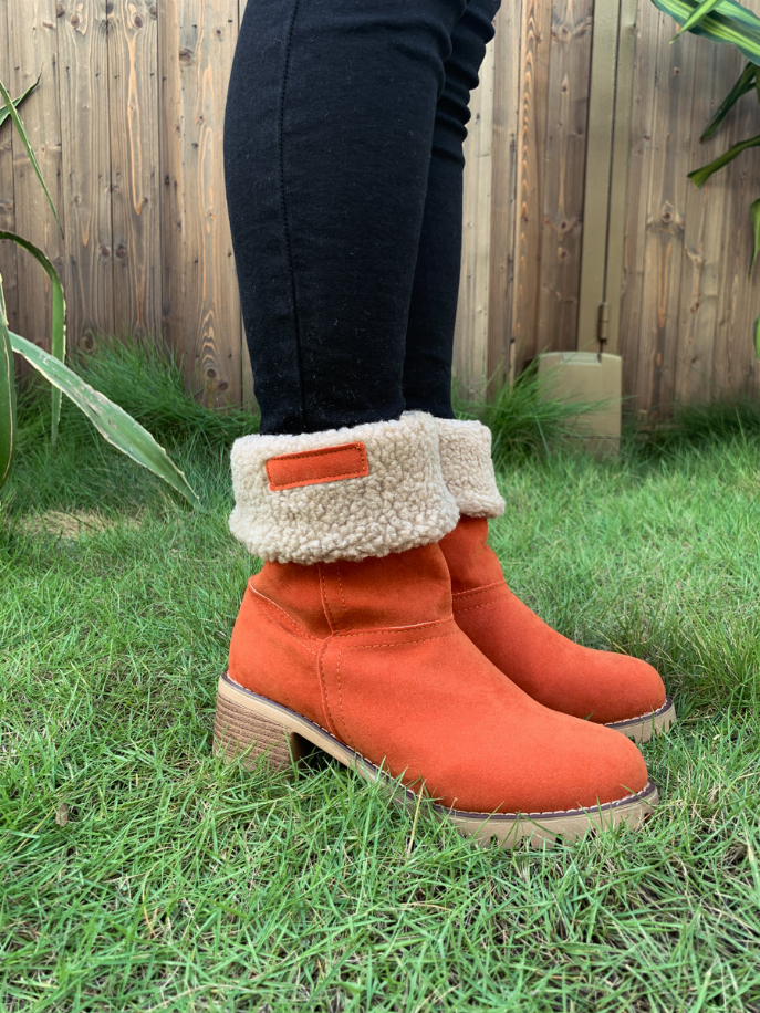 En Bloom | Plush-Lined Fold-Over Boot