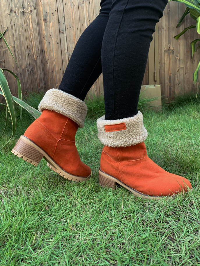 En Bloom | Plush-Lined Fold-Over Boot
