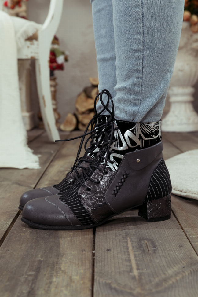 En Bloom | Silver Butterfly Embroidered Ankle Boot