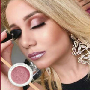 Magic Eyeshadow Stamp Crease